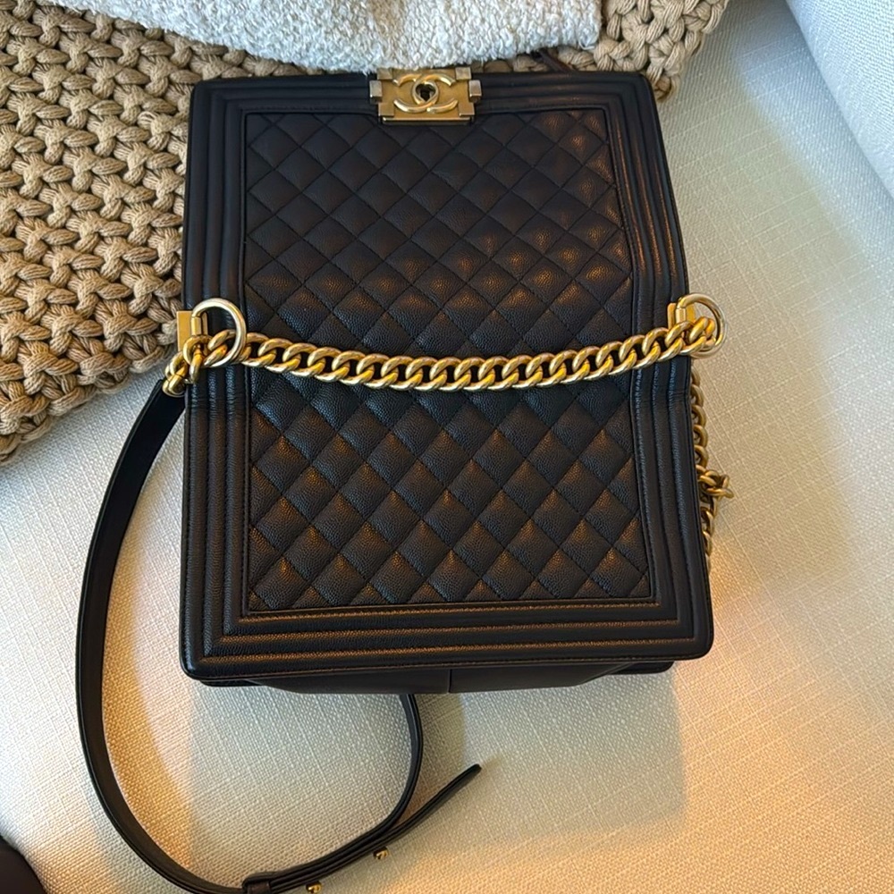 SOLD Chanel Caviar Boy Bag w/ Gold Hardware Flap Handbag - Picture 16 of 16